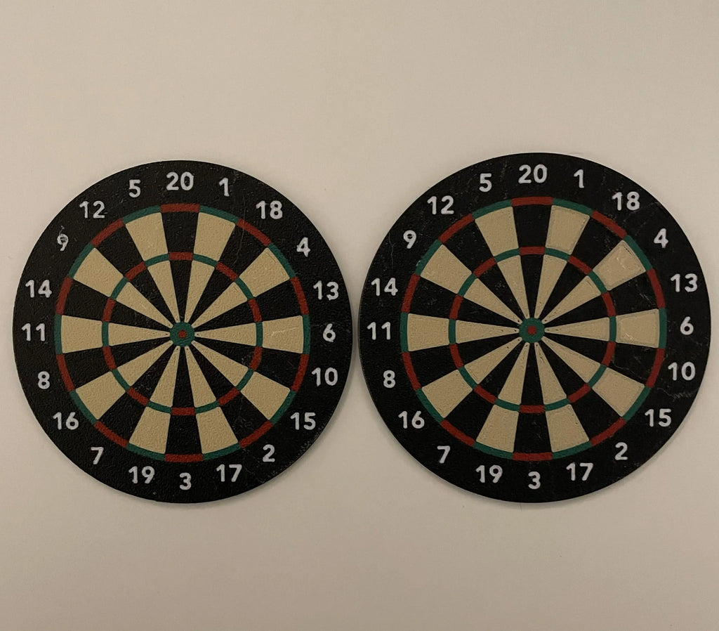 Invisible-Darts-Bierdeckel-Untersetzer-Dartboard-2-Stueck