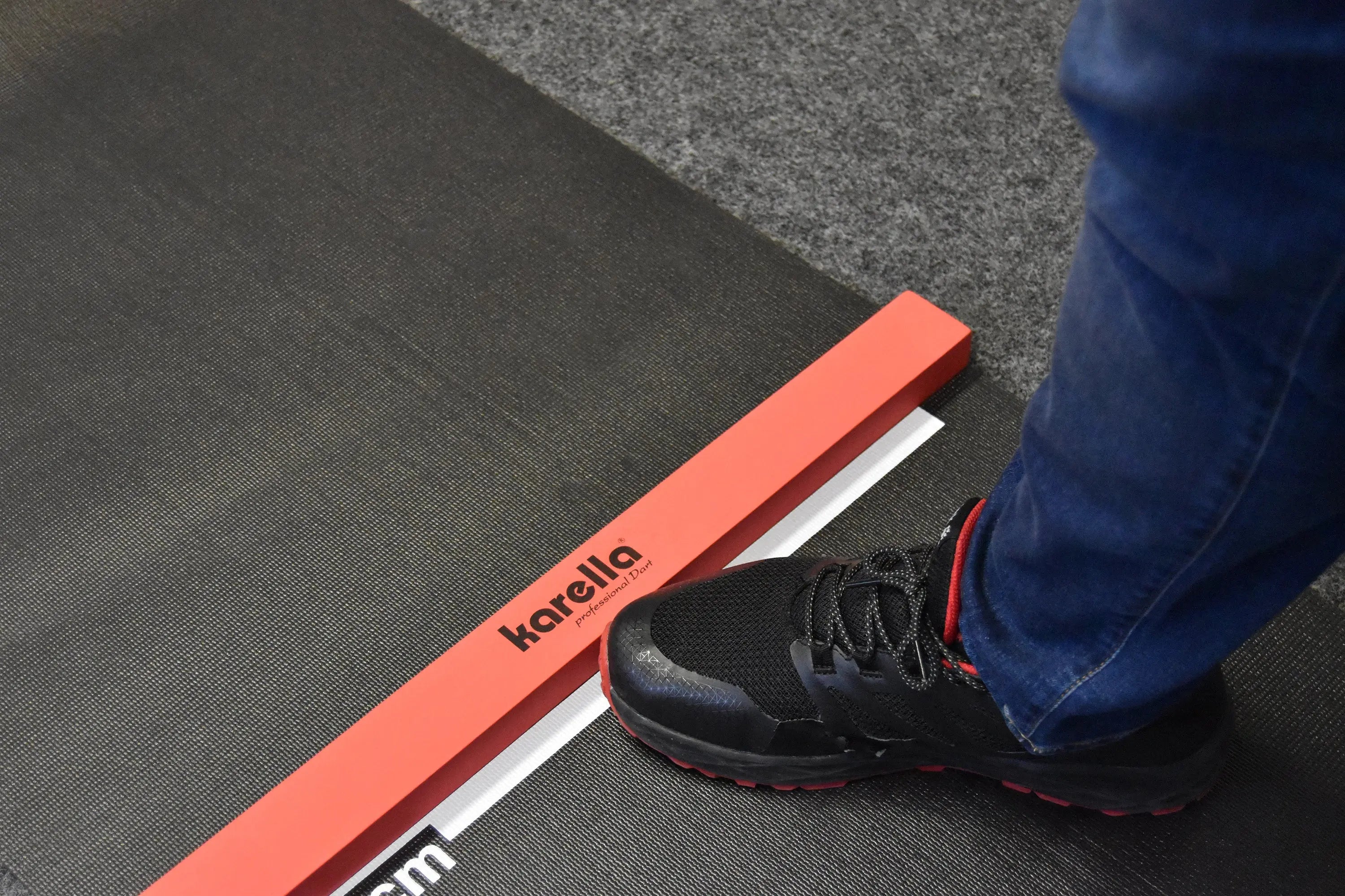 Invisible-Darts - Karella Oche Beispiel